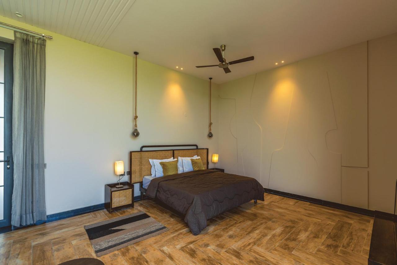 Stayvista'S Anantam - Luxury 4Br Villa With Huge Swimming Pool In Delhi New Delhi Extérieur photo